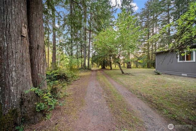 21 E Burrows Lane, Shelton, WA 98584