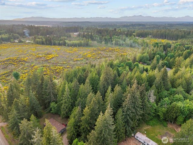 21 E Burrows Lane, Shelton, WA 98584