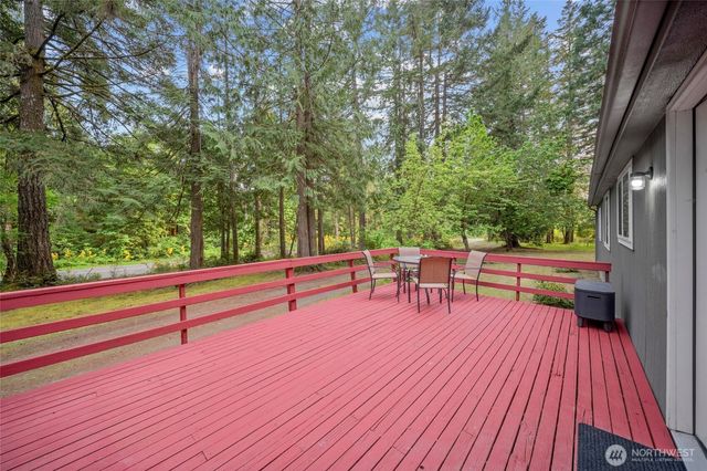 21 E Burrows Lane, Shelton, WA 98584