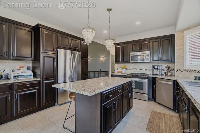 18389 Silent Drive, Macomb Township, MI 48042
