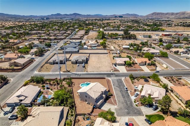 10290 Marion Morrison Court, Las Vegas, NV 89183