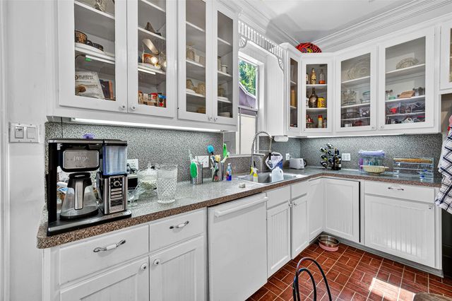 10116 Brighton Lane, Houston, TX 77031