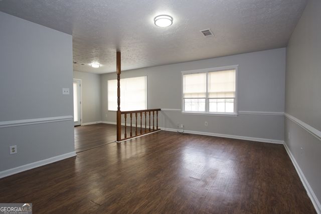 3252 Inez Drive, Snellville, GA 30078