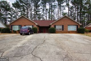 3252 Inez Drive, Snellville, GA 30078