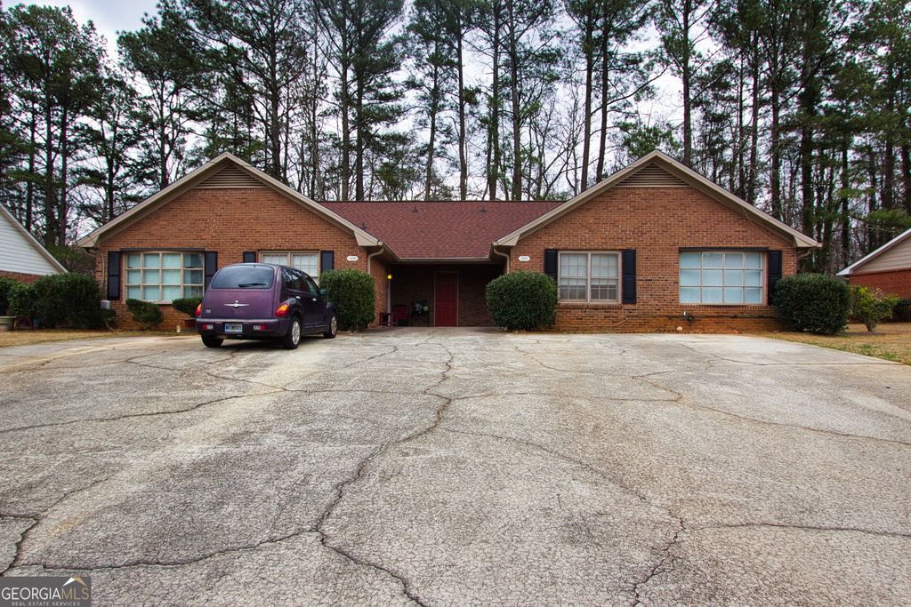 3252 Inez Drive, Snellville, GA 30078
