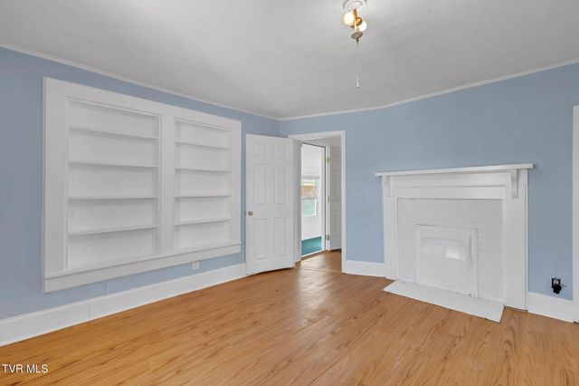 2873 Main Street, Surgoinsville, TN 37873