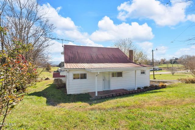 2873 Main Street, Surgoinsville, TN 37873