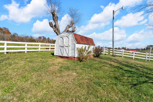 2873 Main Street, Surgoinsville, TN 37873