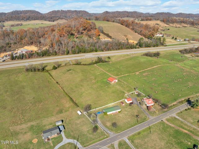 2873 Main Street, Surgoinsville, TN 37873