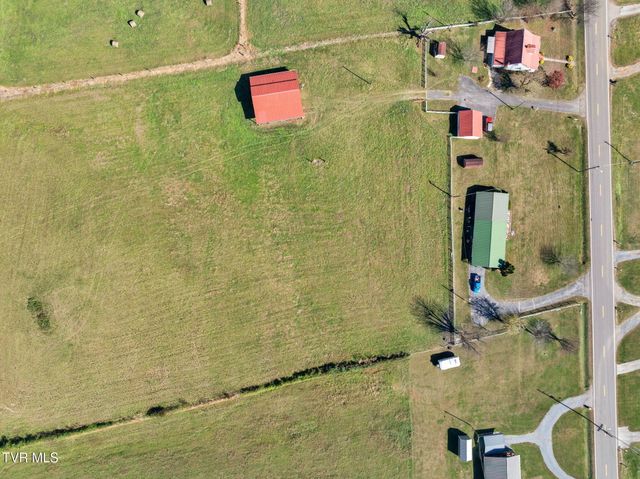 2873 Main Street, Surgoinsville, TN 37873