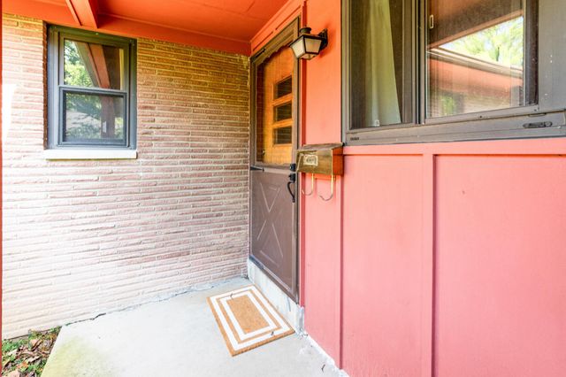 345 Ridgedale Drive N, Worthington, OH 43085