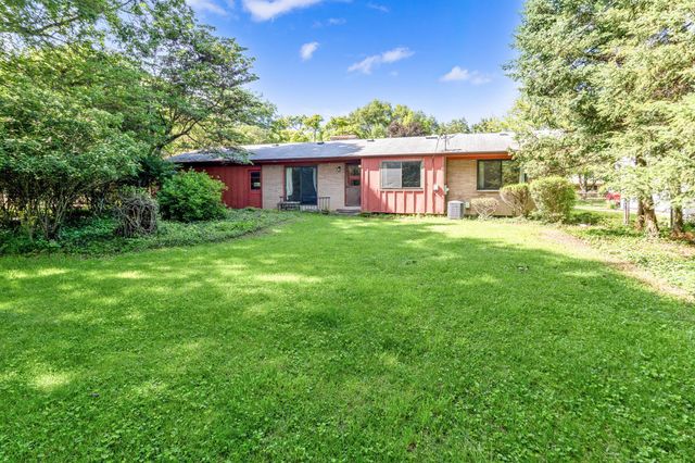 345 Ridgedale Drive N, Worthington, OH 43085