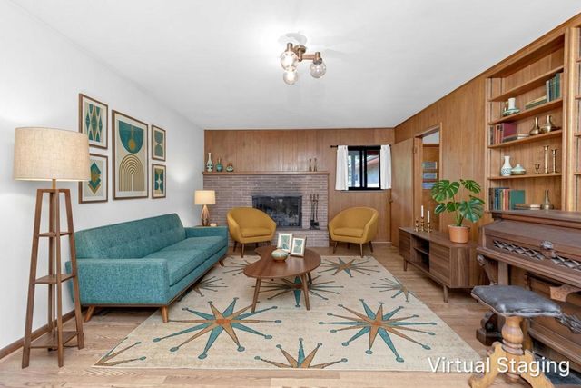 345 Ridgedale Drive N, Worthington, OH 43085
