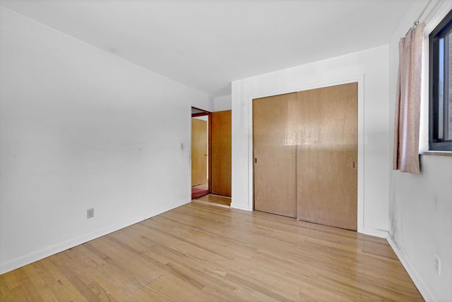 345 Ridgedale Drive N, Worthington, OH 43085