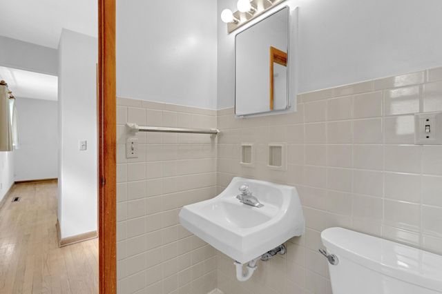345 Ridgedale Drive N, Worthington, OH 43085