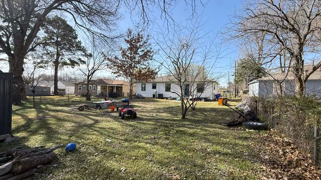 2204 Potter Road, Seagoville, TX 75159