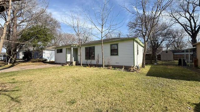 2204 Potter Road, Seagoville, TX 75159