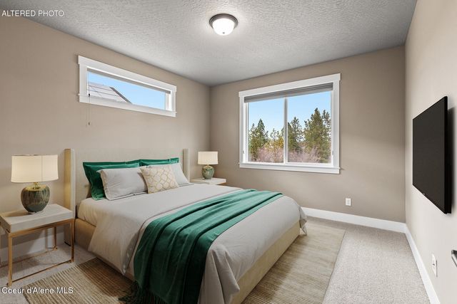 22835 E Edgewater Ln, Liberty Lake, WA 99019