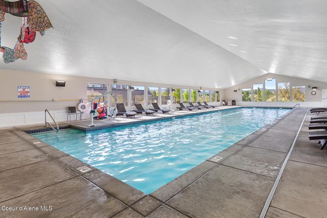22835 E Edgewater Ln, Liberty Lake, WA 99019