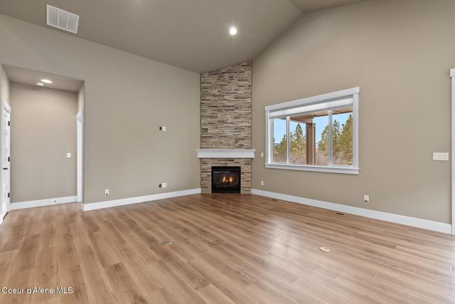 22835 E Edgewater Ln, Liberty Lake, WA 99019