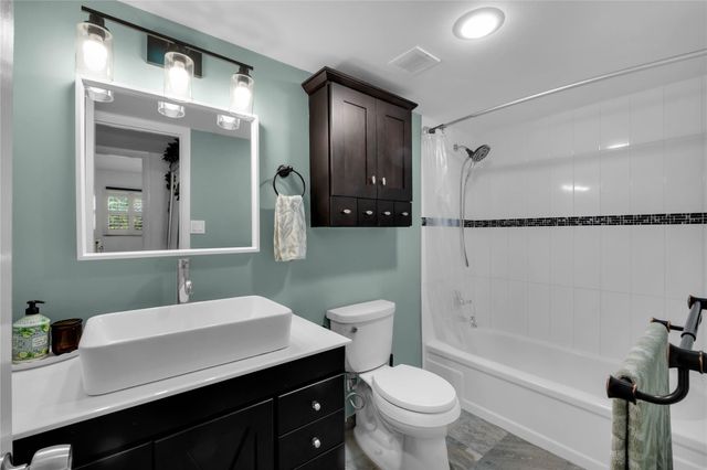 1000 River Reach Drive 302, Fort Lauderdale, FL 33315