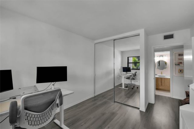 1000 River Reach Drive 302, Fort Lauderdale, FL 33315