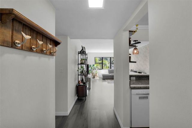 1000 River Reach Drive 302, Fort Lauderdale, FL 33315