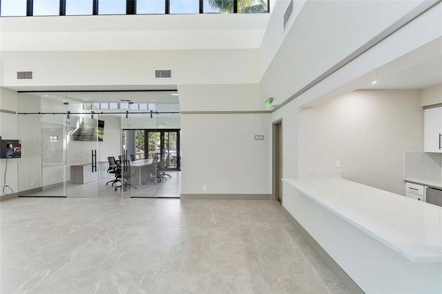 1000 River Reach Drive 302, Fort Lauderdale, FL 33315