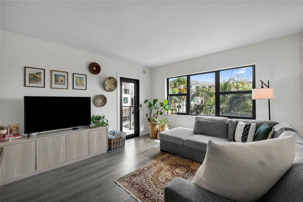 1000 River Reach Drive 302, Fort Lauderdale, FL 33315