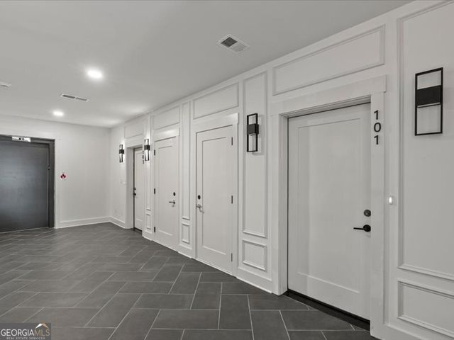 1050 Blair Lane 103, Peachtree City, GA 30269