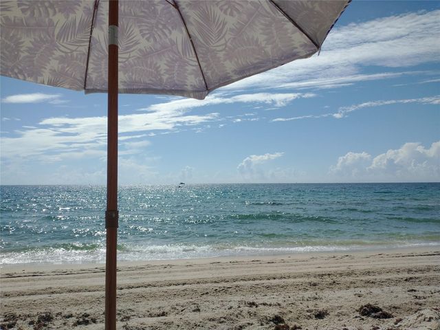 3212 SE 8th Street 24-b, Pompano Beach, FL 33062