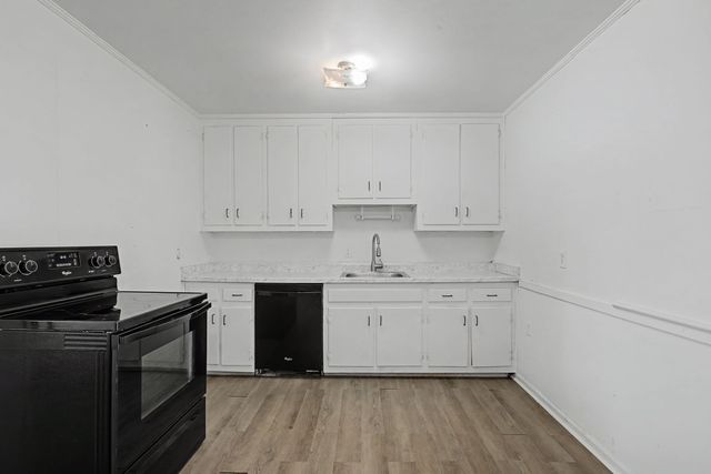 1920 Morris Ave, Columbia, TN 38401