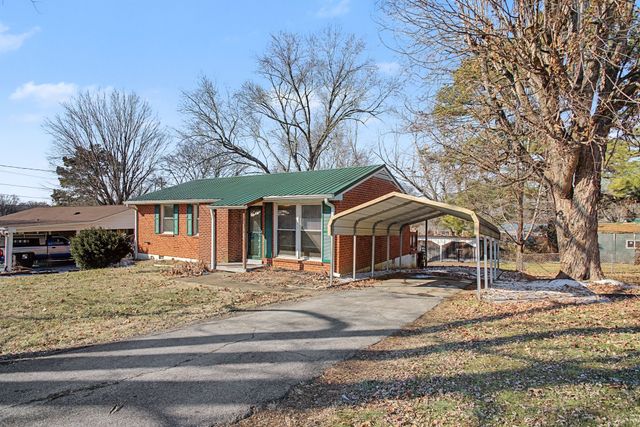 1920 Morris Ave, Columbia, TN 38401