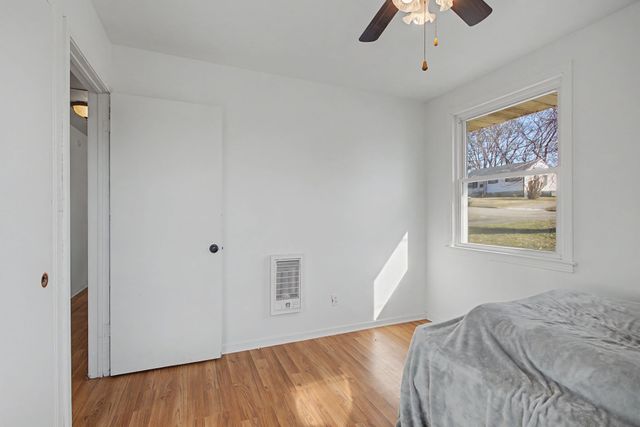 1920 Morris Ave, Columbia, TN 38401