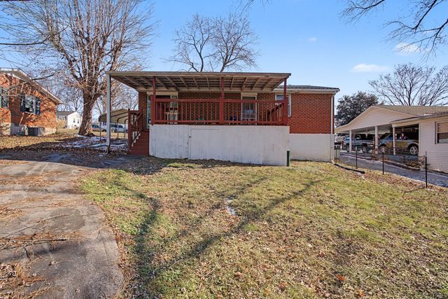 1920 Morris Ave, Columbia, TN 38401