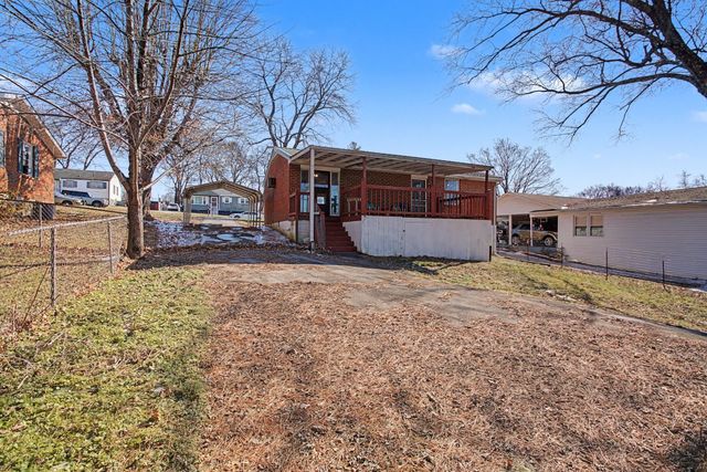 1920 Morris Ave, Columbia, TN 38401