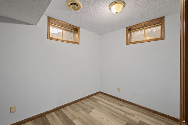 209 Harvey Drive, Manhattan, KS 66502