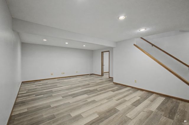 209 Harvey Drive, Manhattan, KS 66502