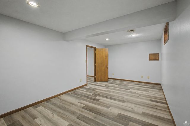 209 Harvey Drive, Manhattan, KS 66502