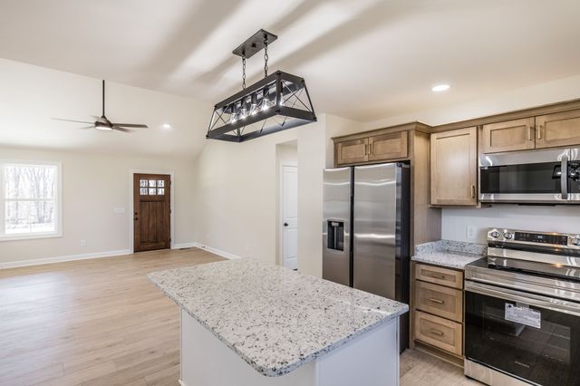 1260 Mount Olive Rd, Westmoreland, TN 37186