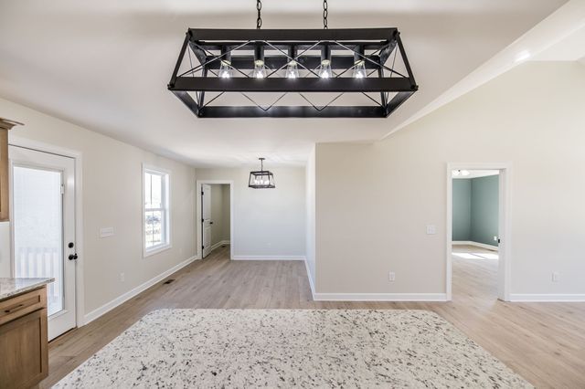 1260 Mount Olive Rd, Westmoreland, TN 37186