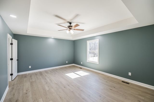 1260 Mount Olive Rd, Westmoreland, TN 37186