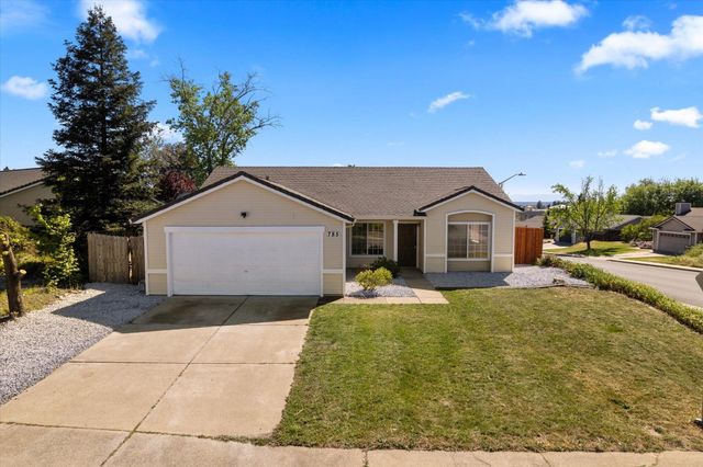 785 Mallard Street, Redding, CA 96003