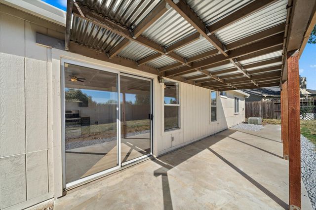 785 Mallard Street, Redding, CA 96003