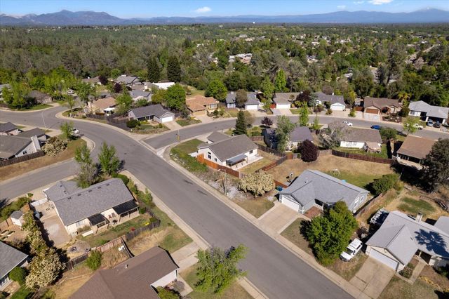 785 Mallard Street, Redding, CA 96003