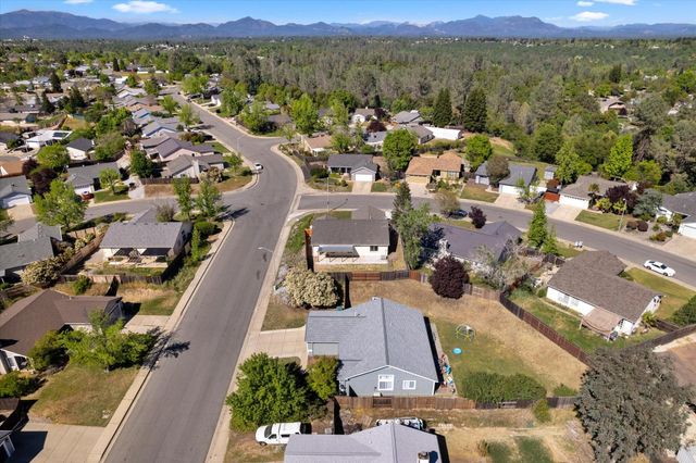 785 Mallard Street, Redding, CA 96003