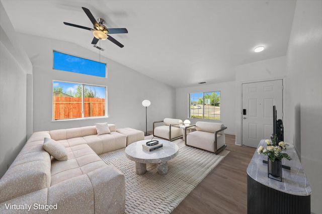 785 Mallard Street, Redding, CA 96003