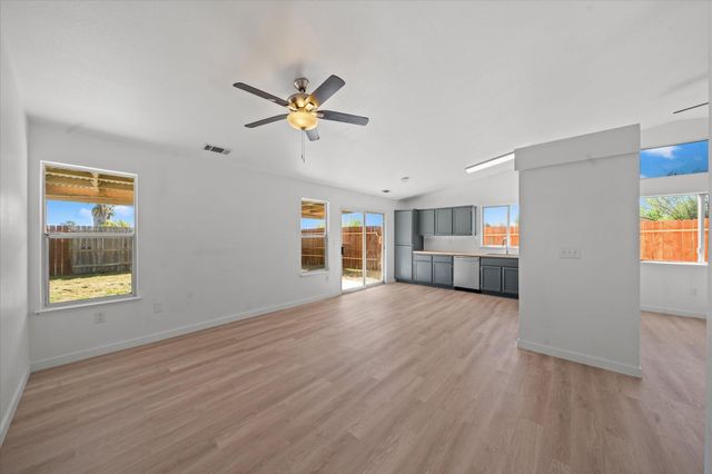 785 Mallard Street, Redding, CA 96003