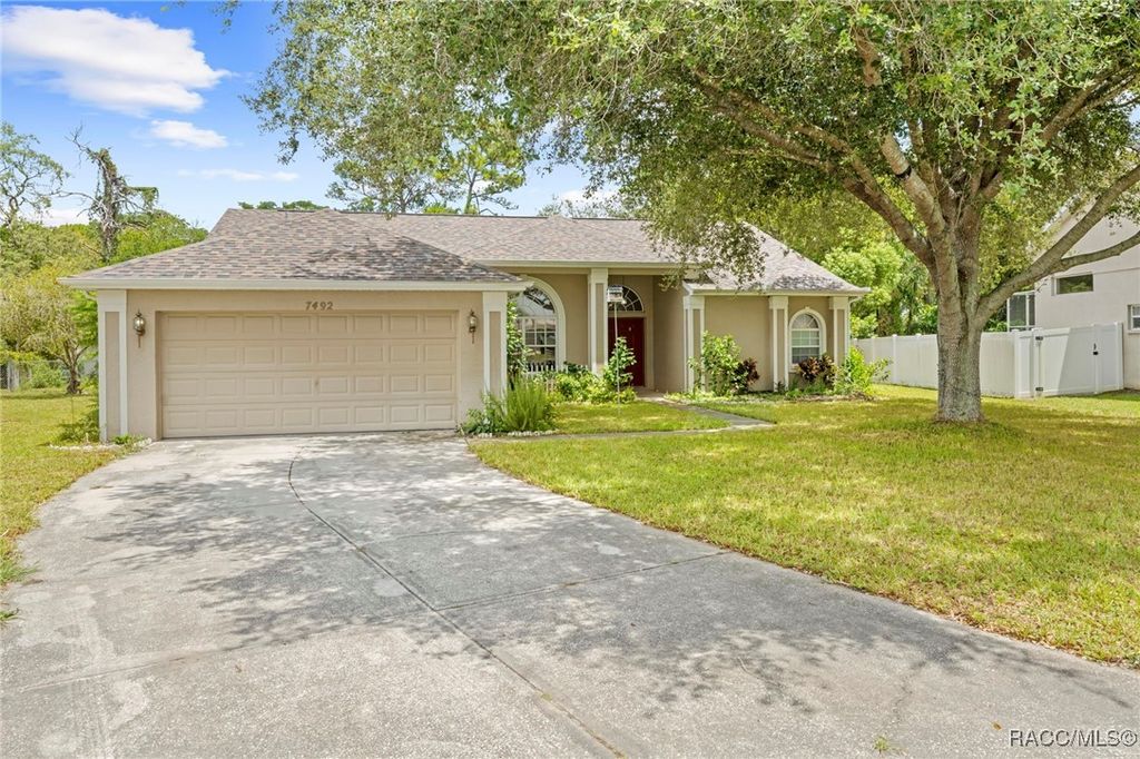 7492 Aloe Drive, Spring Hill, FL 34607