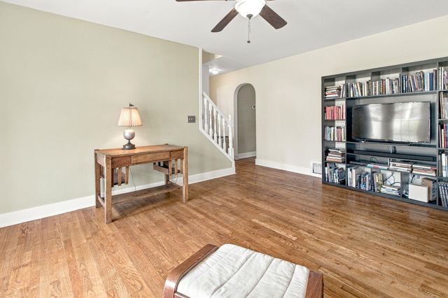 821 Lewis Avenue, St. Joseph, MI 49085